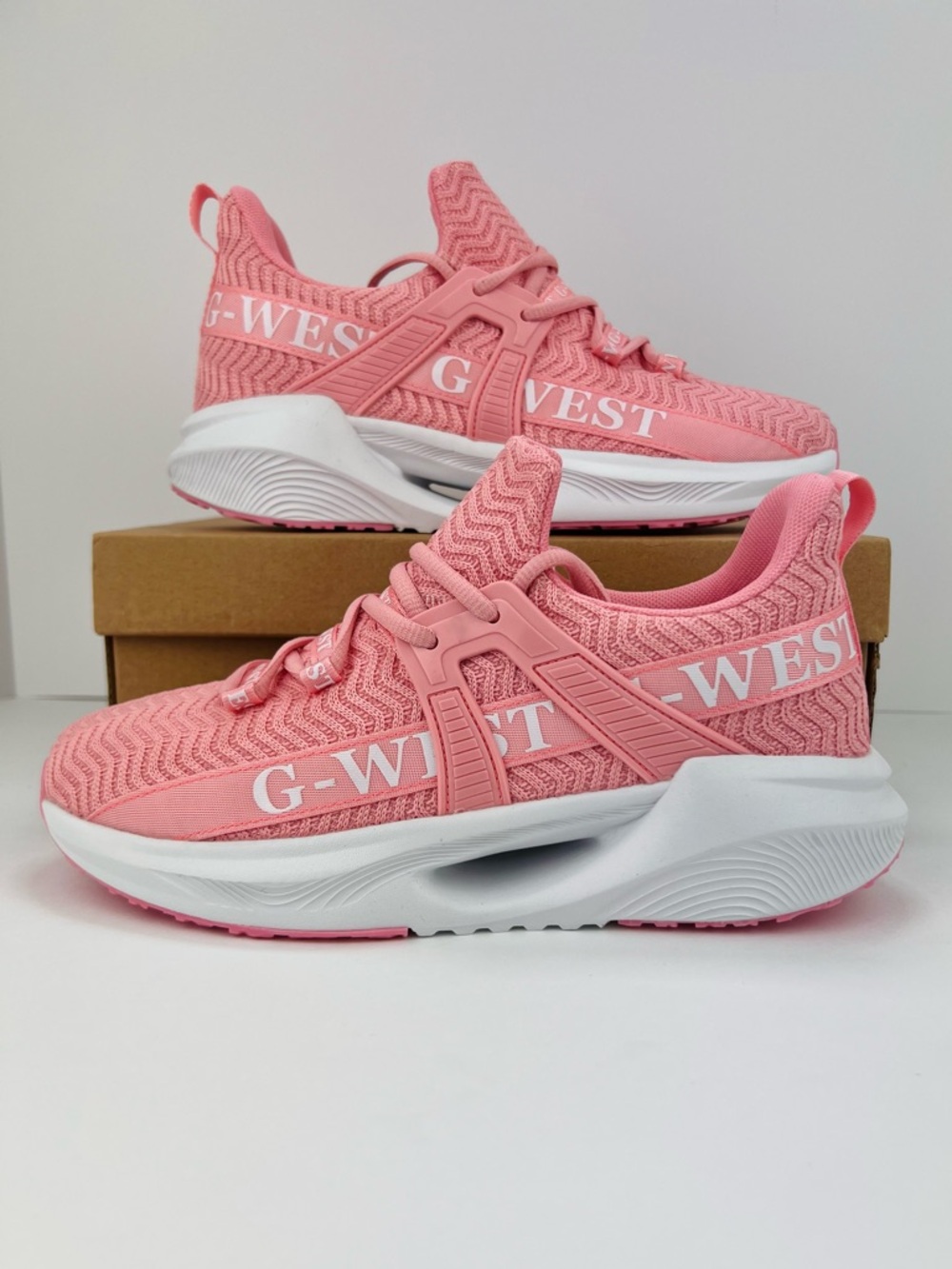G-WEST Pink Knit Athletic Sneakers Women’s 9.5 GWW30006 w/ Box